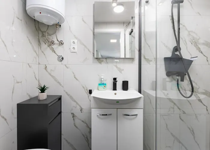In Tiny House In Krk Center Apartment