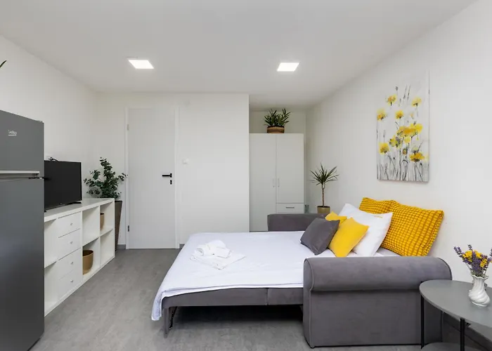 Apartment In Tiny House In Krk Center Krk Town